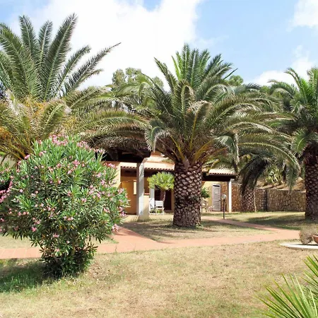 Casa Del Golfo 100s *